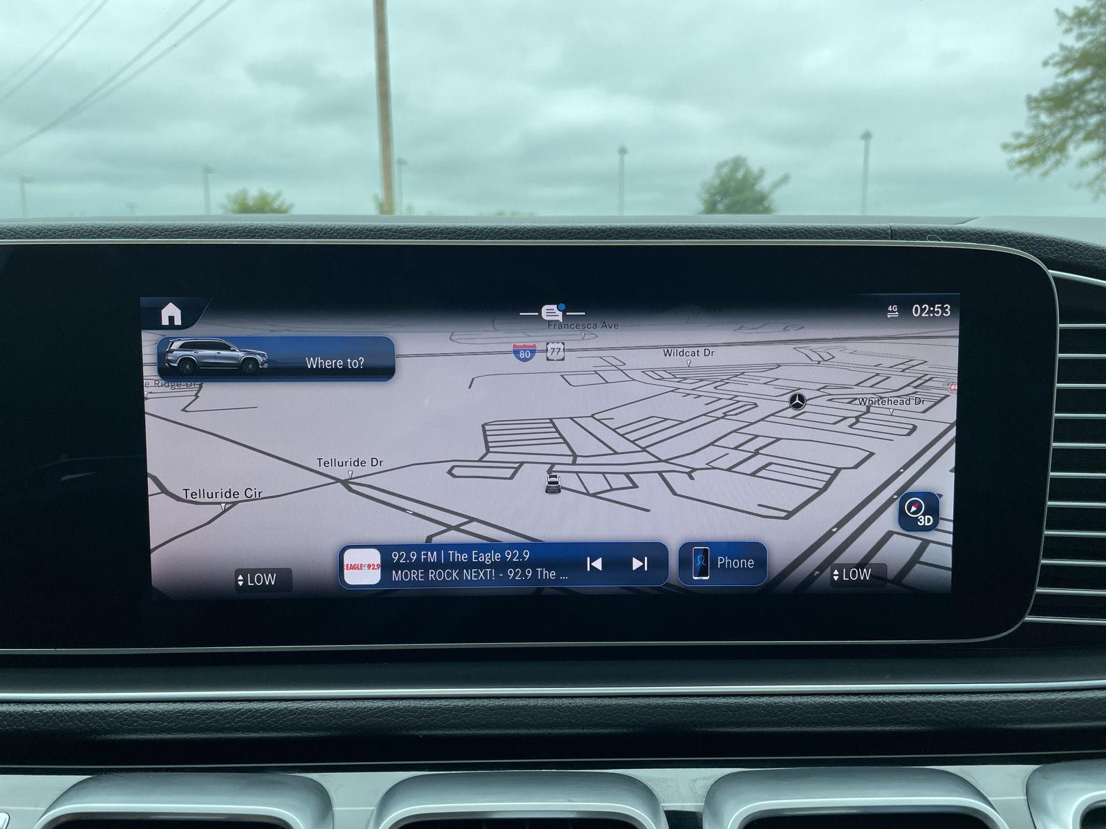 Vehicle photo 28