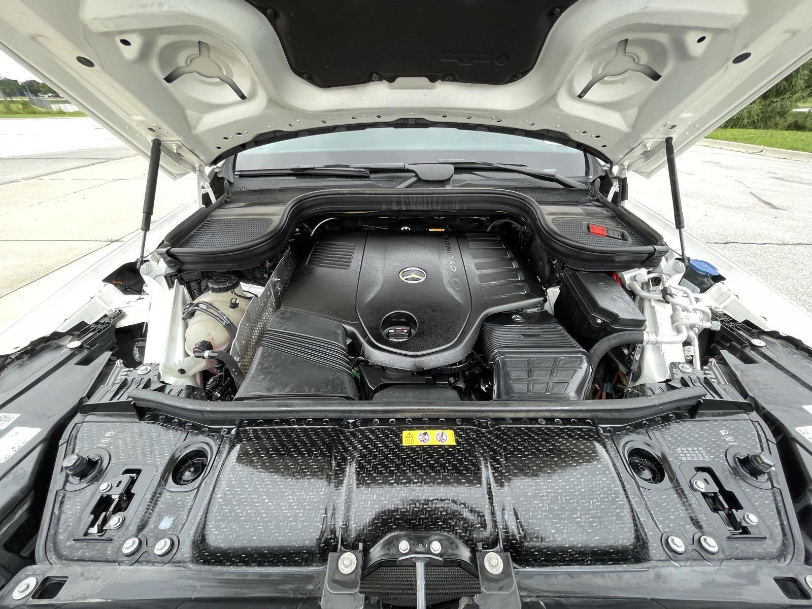 Vehicle photo 39