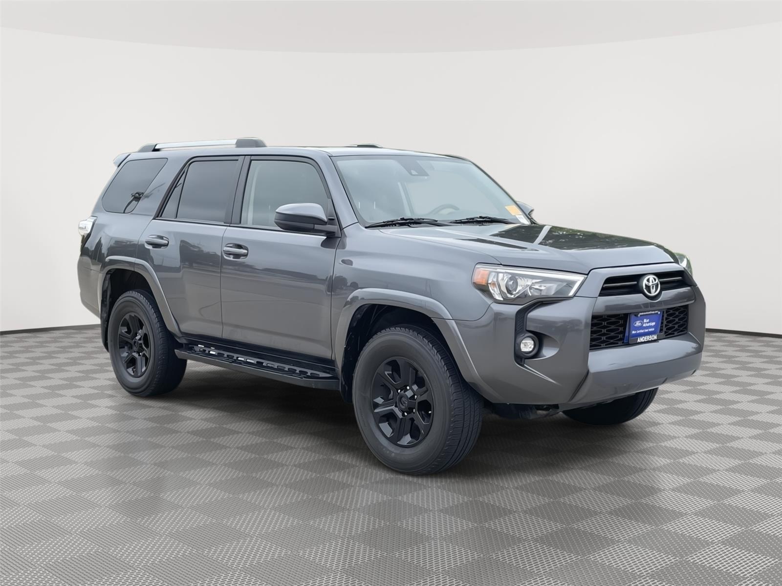 Vehicle photo 5