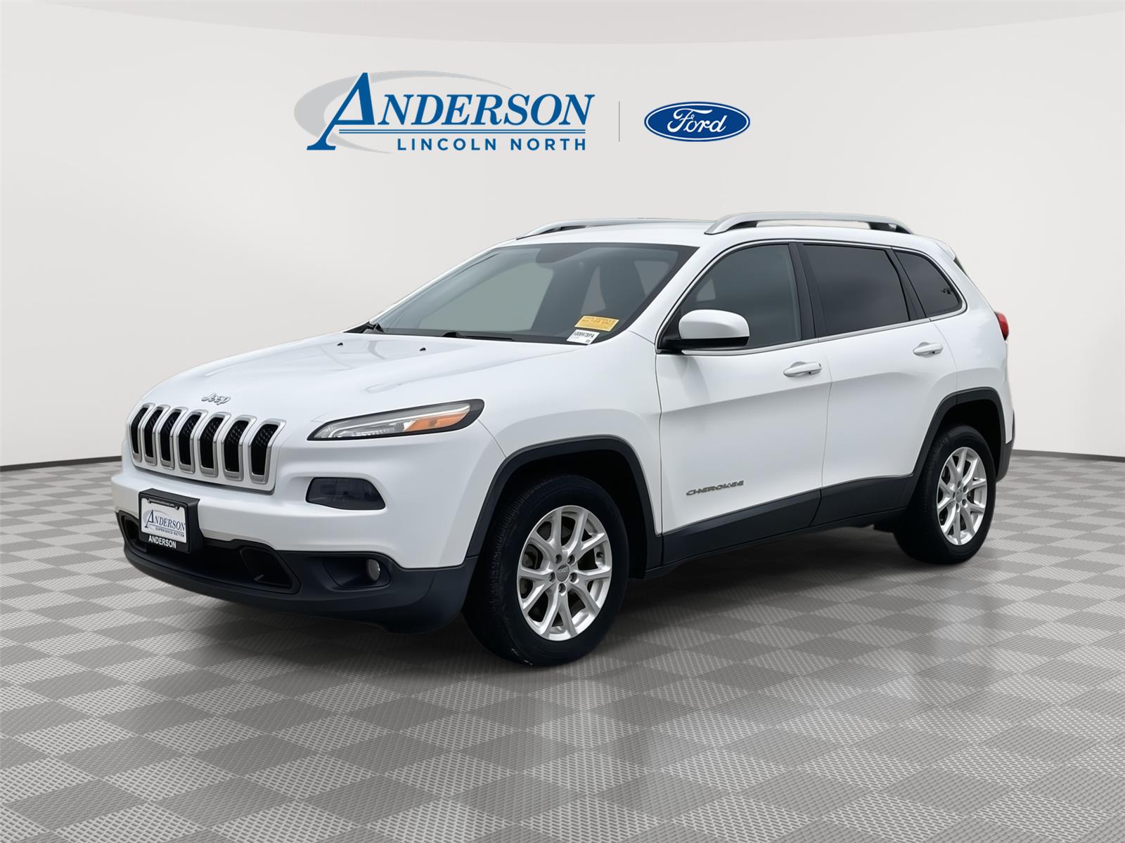  2016 Jeep Cherokee Latitude FWD   