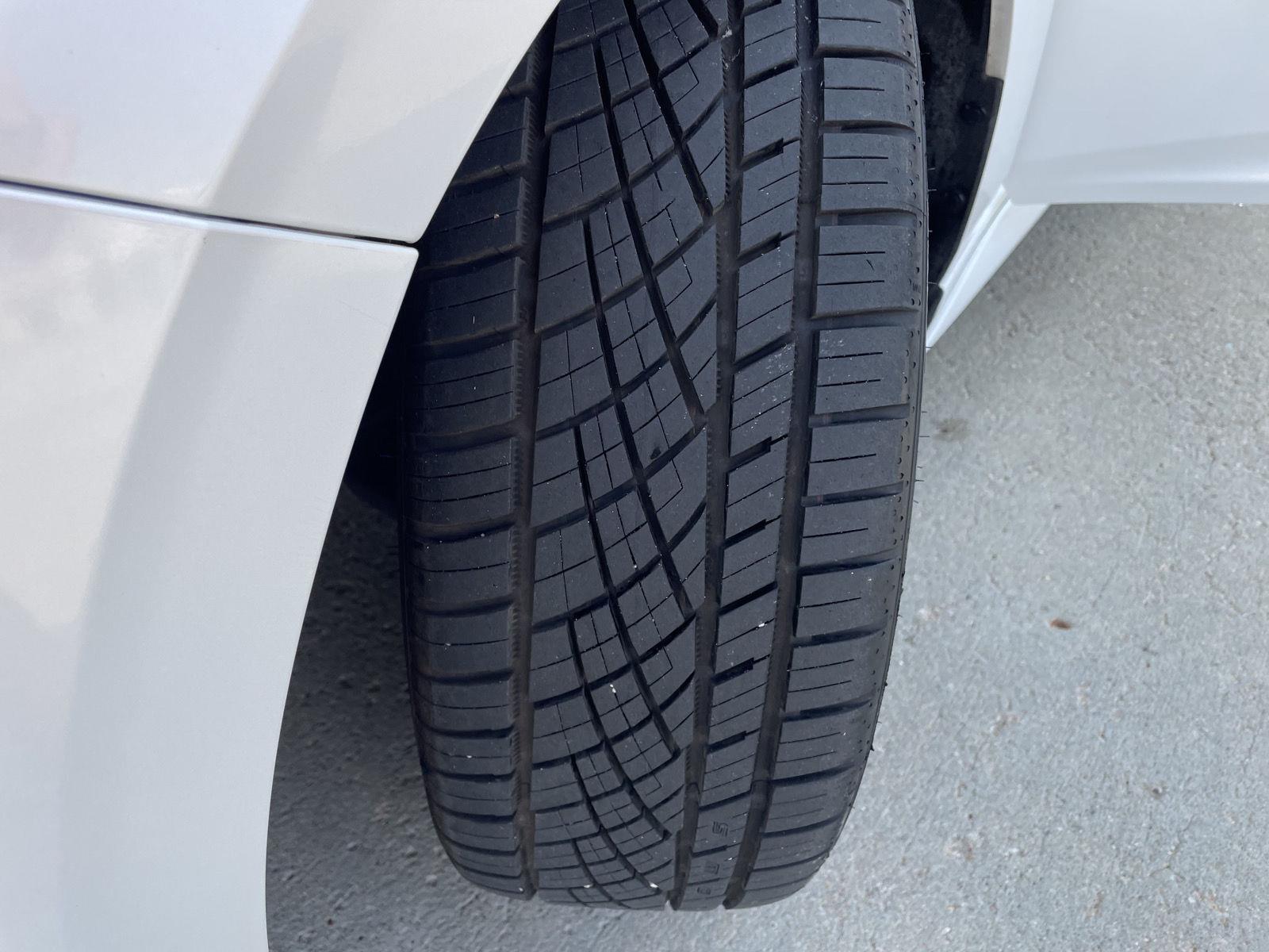 Vehicle photo 11