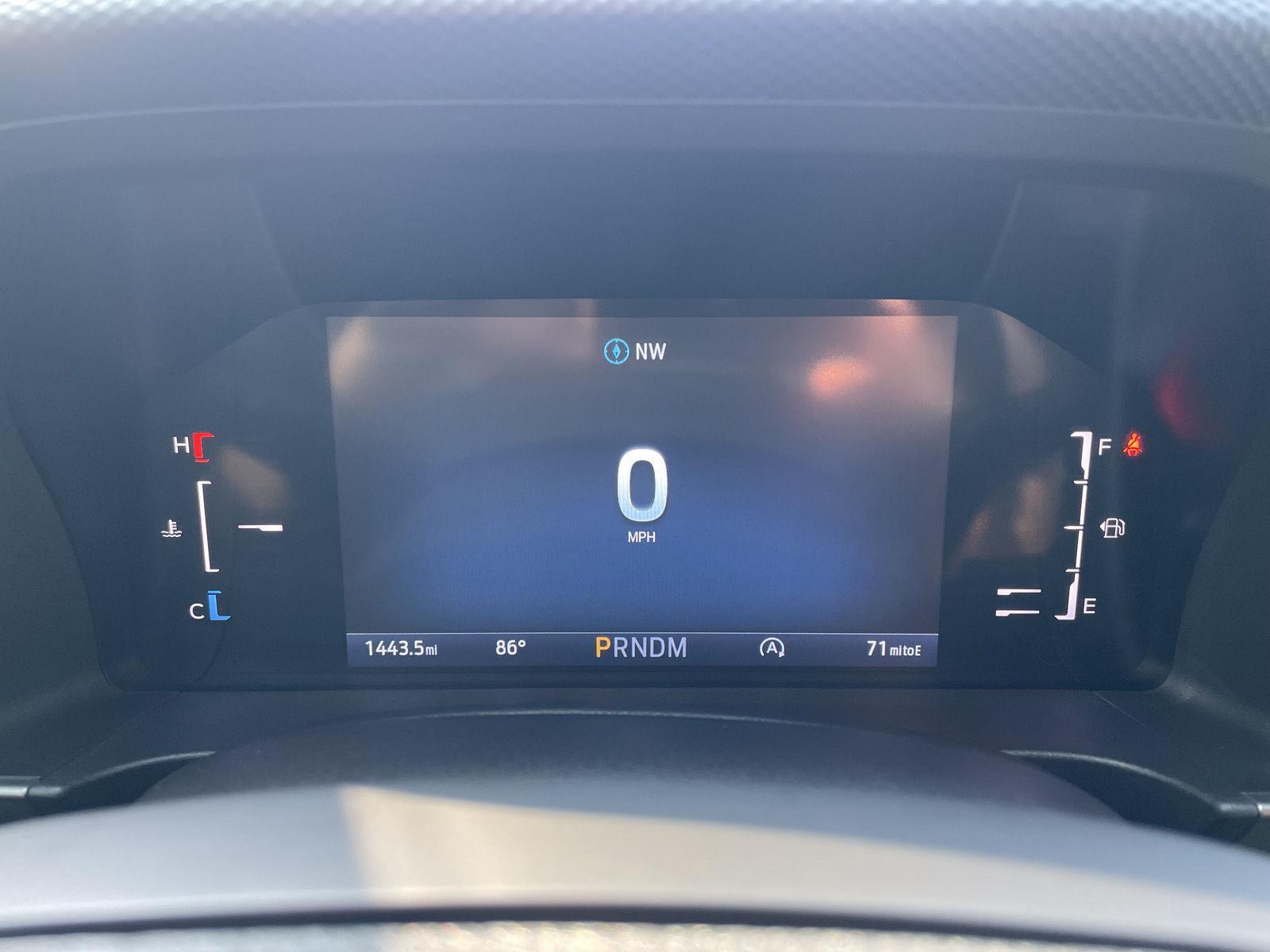 Vehicle photo 15