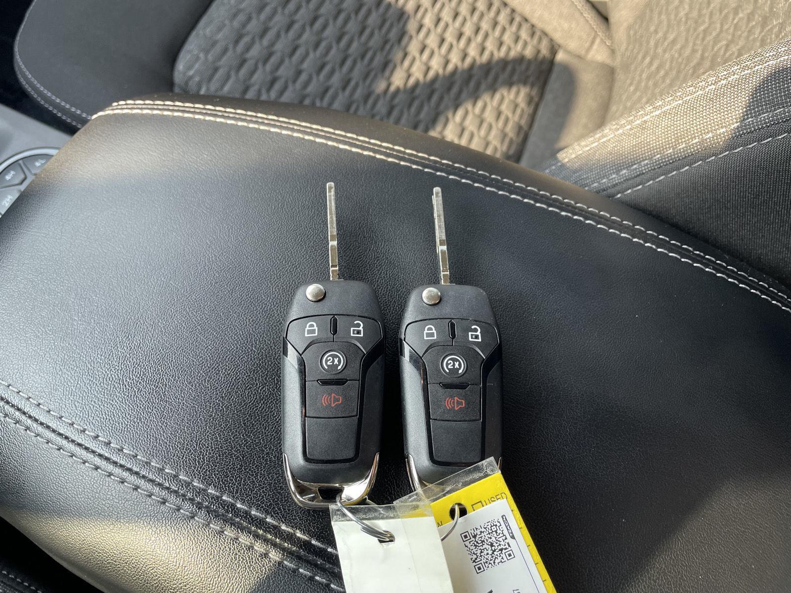 Vehicle photo 36