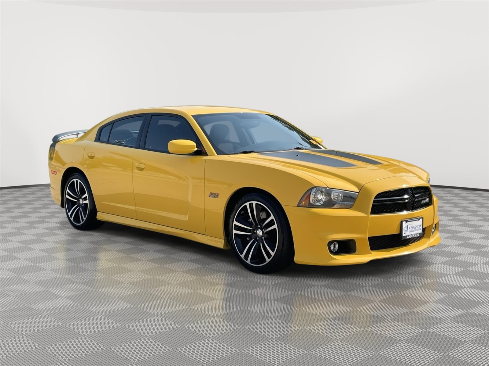 Vehicle photo 5