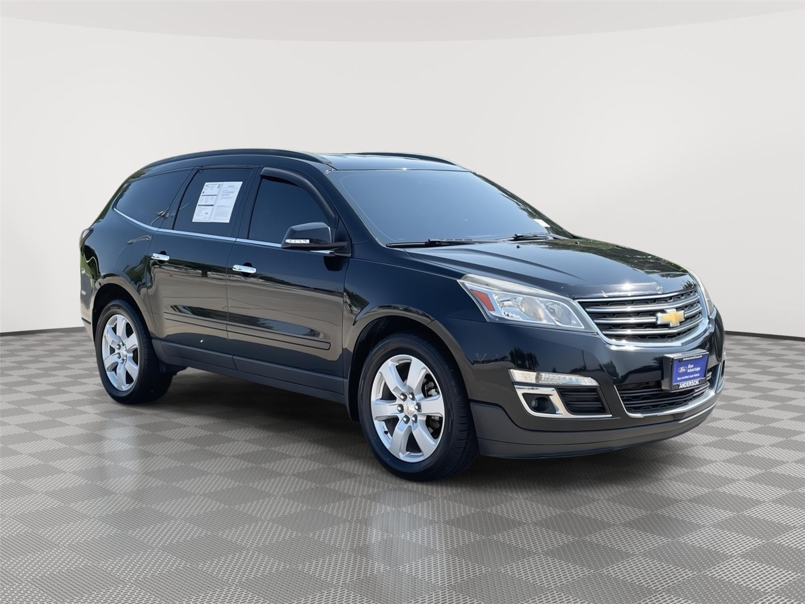 Vehicle photo 5