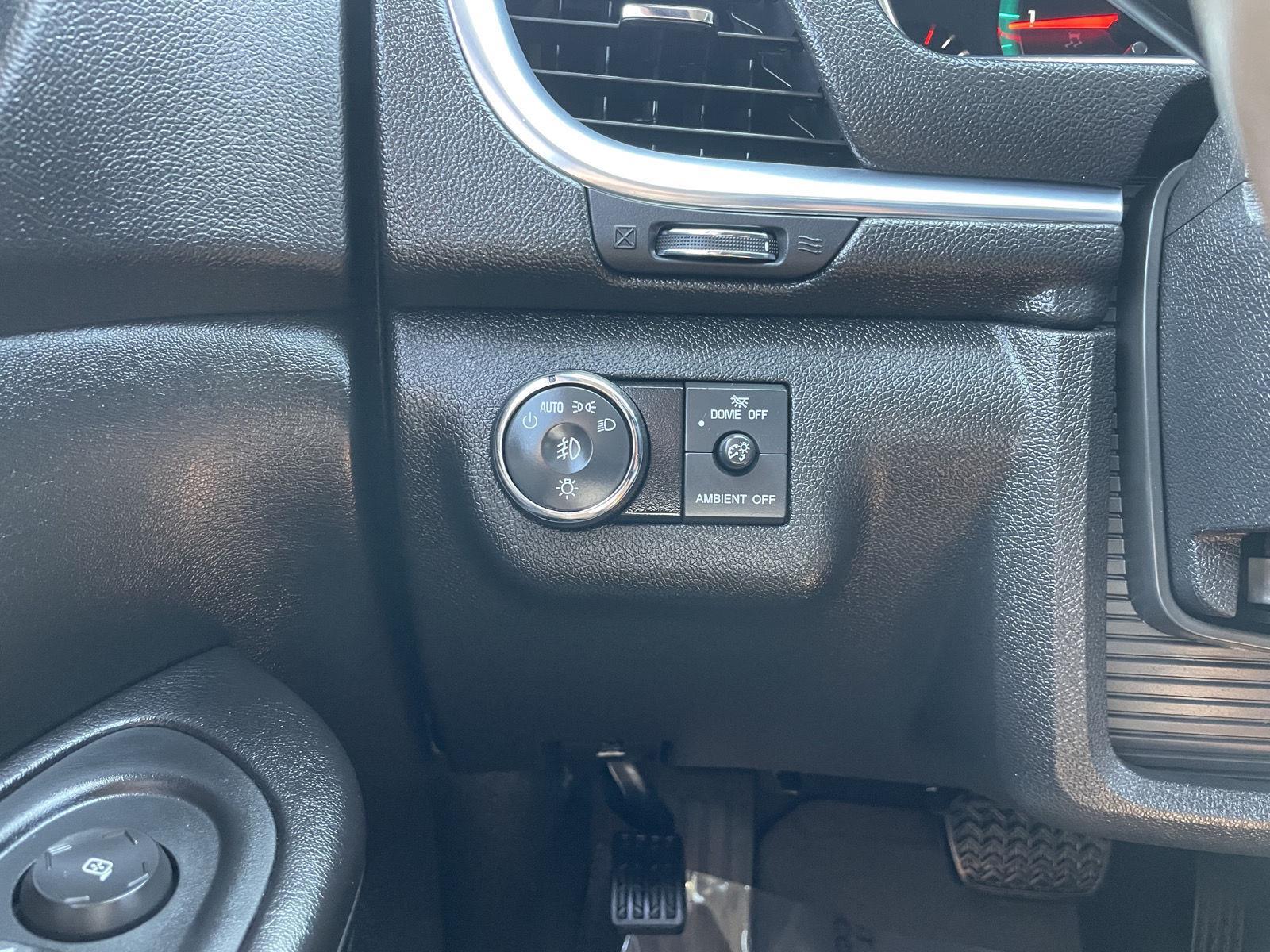 Vehicle photo 16