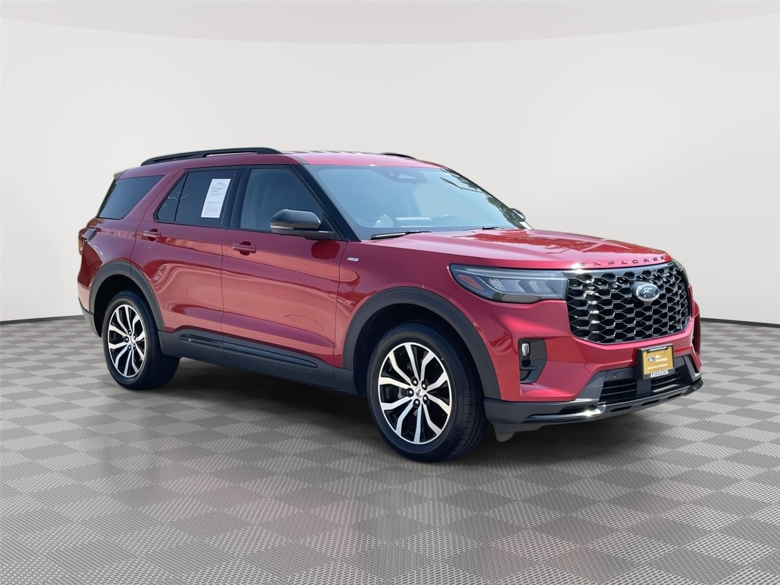 Vehicle photo 5