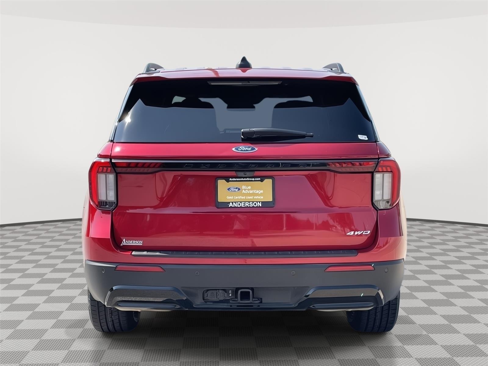 Vehicle photo 8