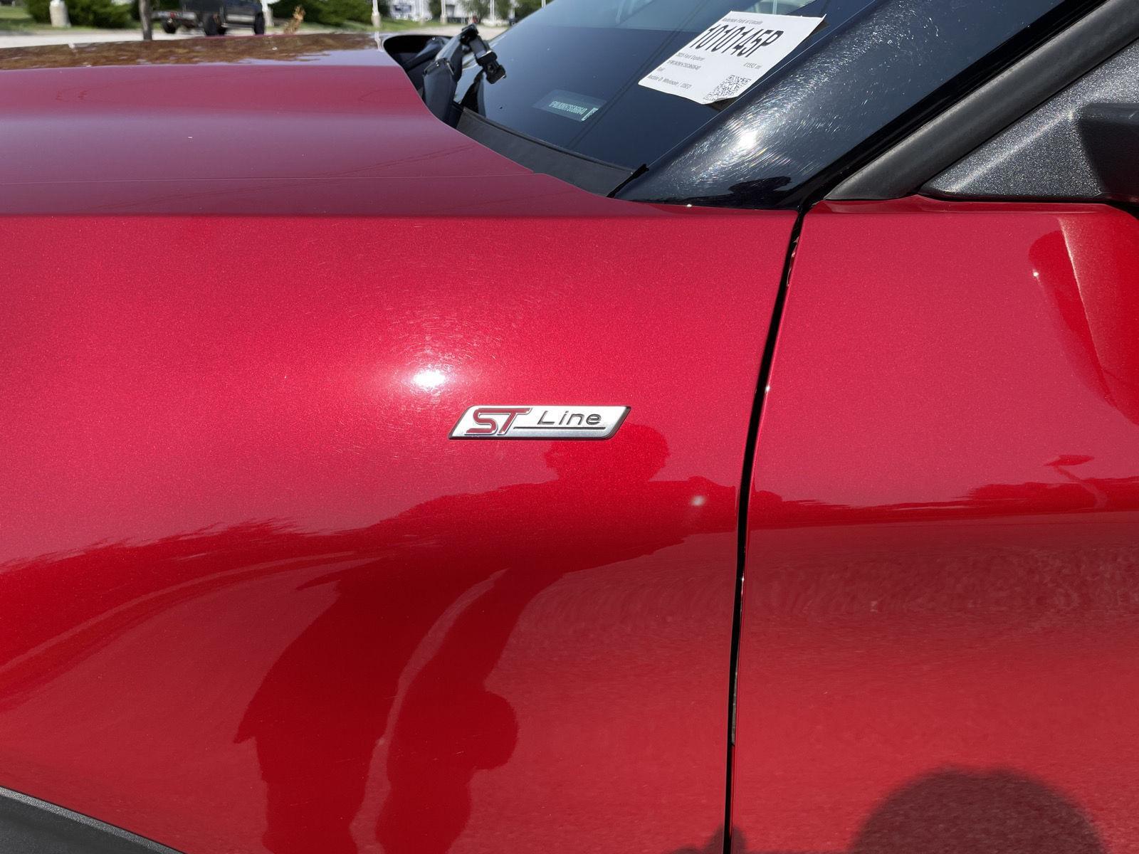 Vehicle photo 38