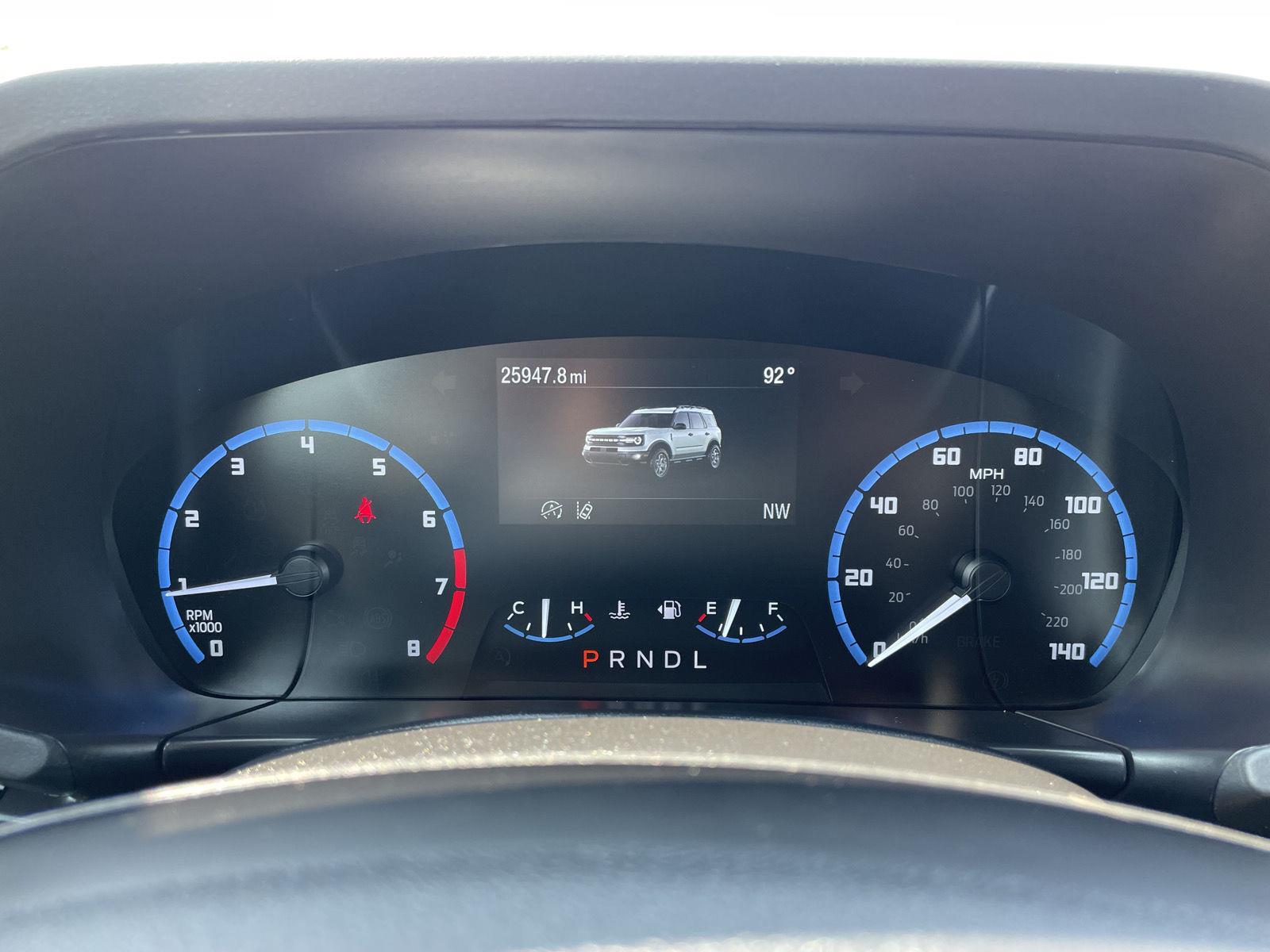 Vehicle photo 15