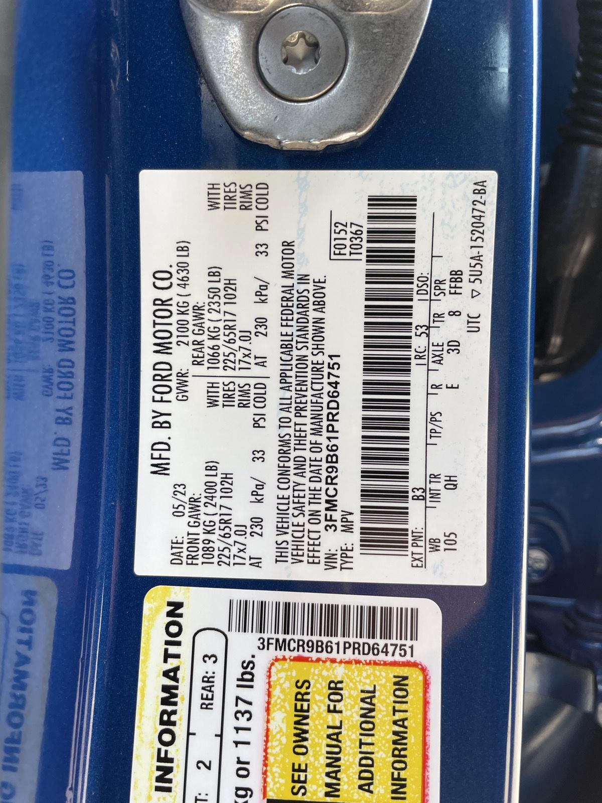 Vehicle photo 32