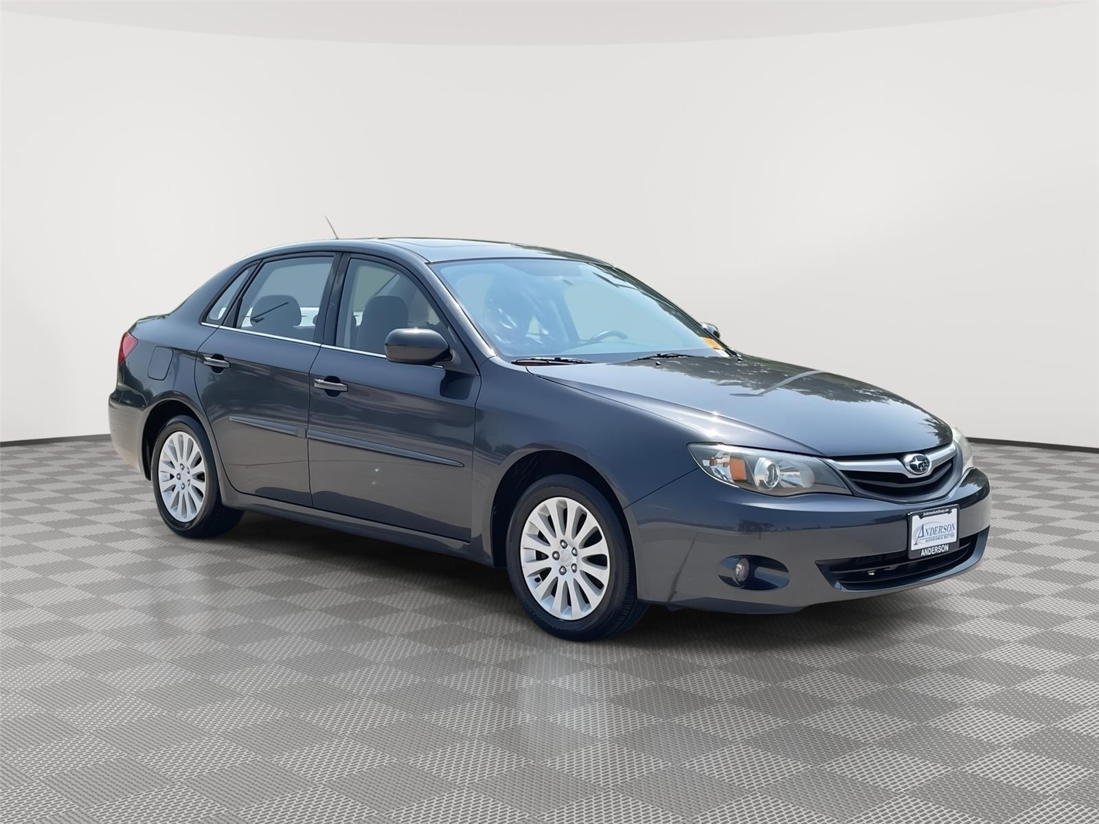 Vehicle photo 5