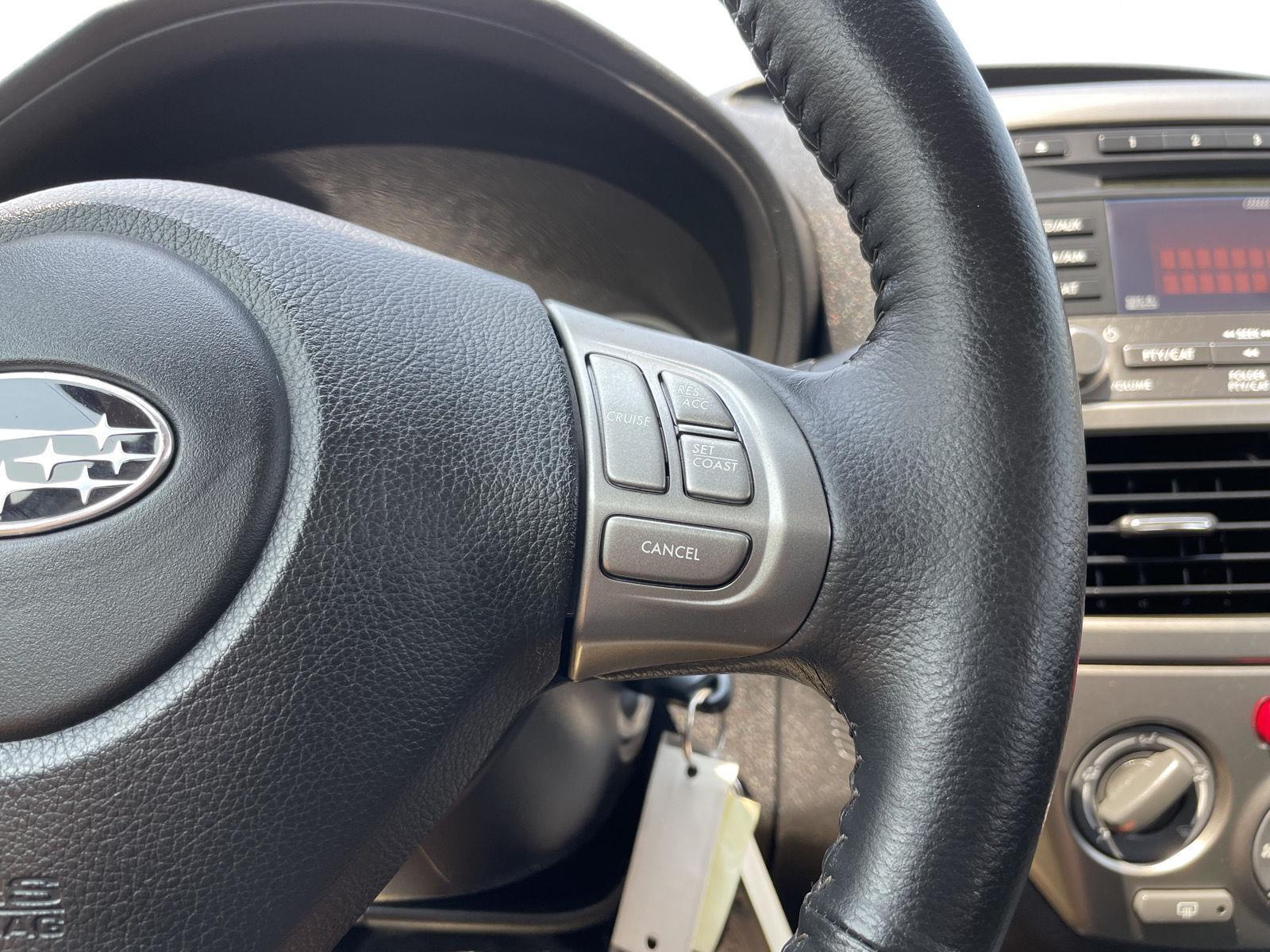 Vehicle photo 14