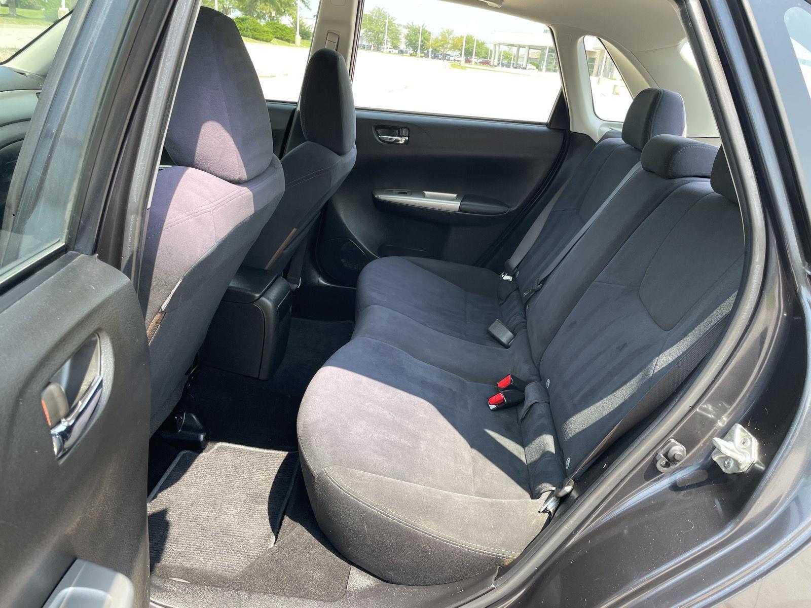 Vehicle photo 20