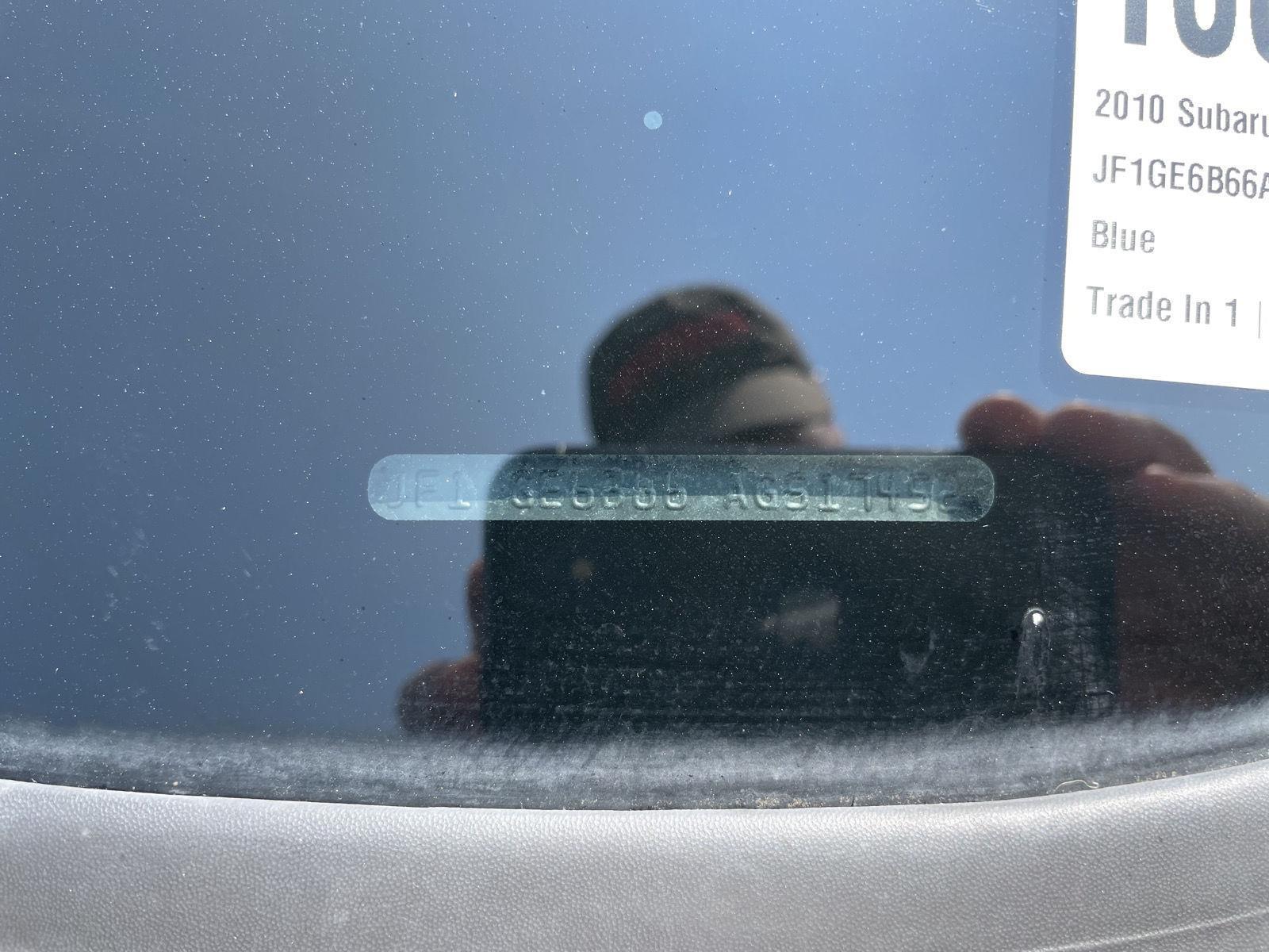 Vehicle photo 30