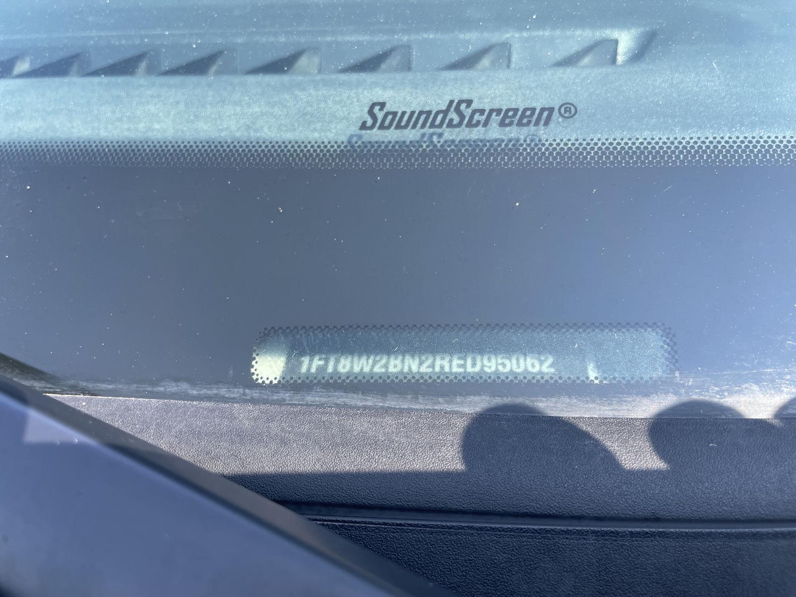 Vehicle photo 36