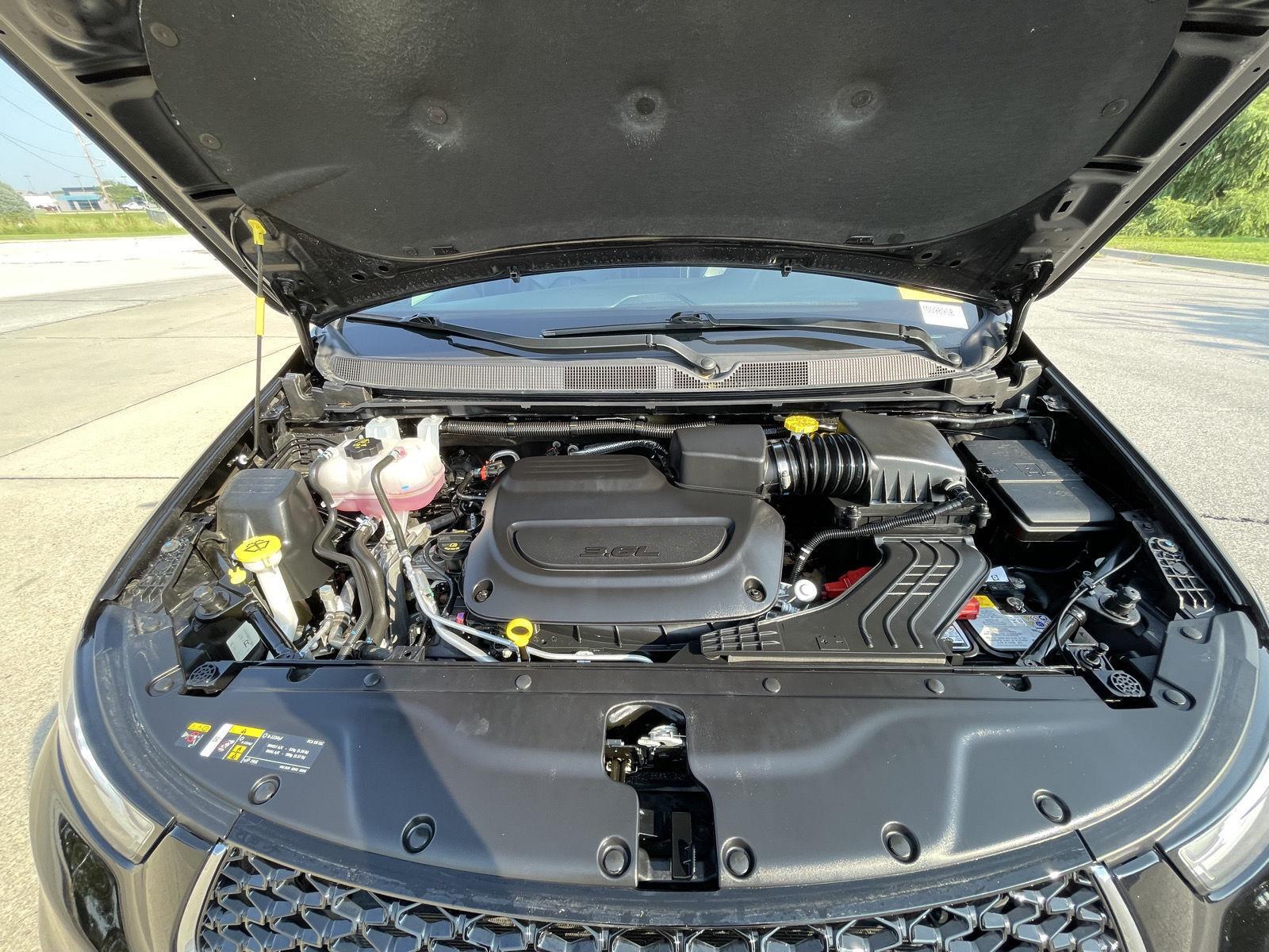 Vehicle photo 35