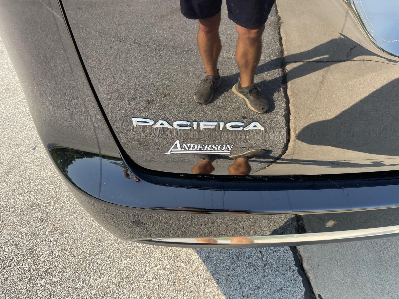 Vehicle photo 38