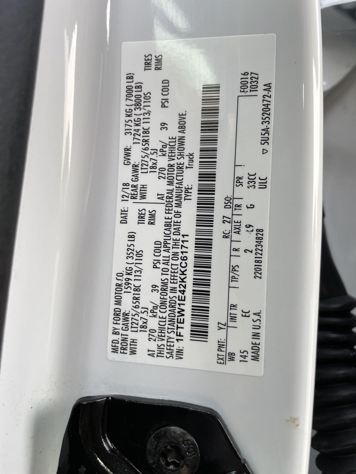Vehicle photo 36