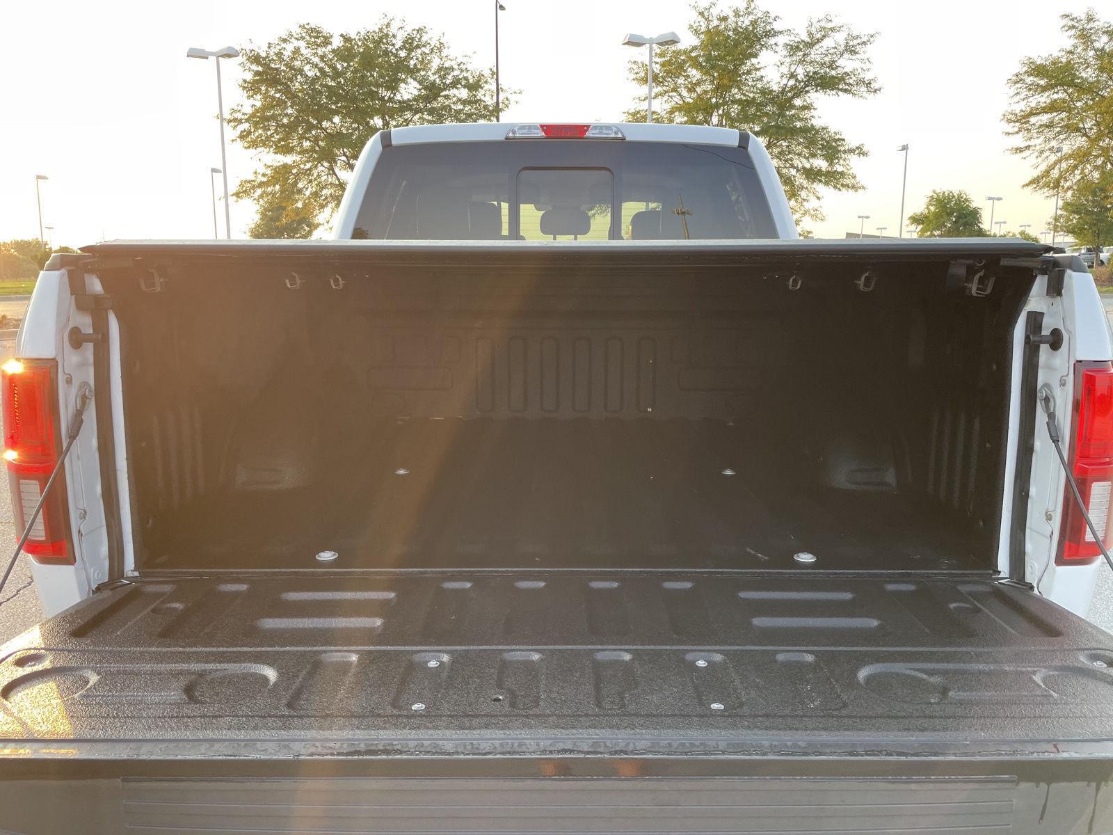 Vehicle photo 39