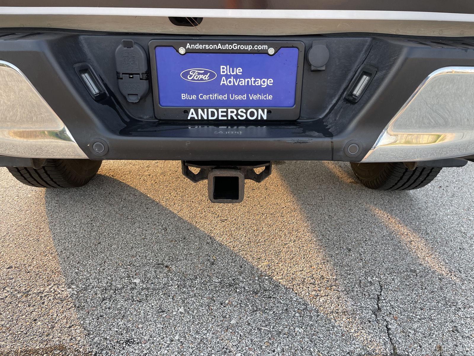 Vehicle photo 40