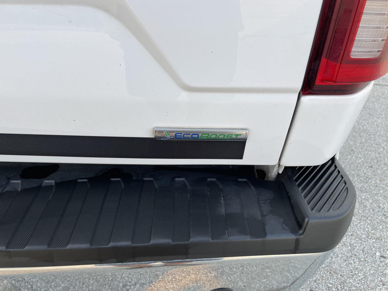Vehicle photo 42