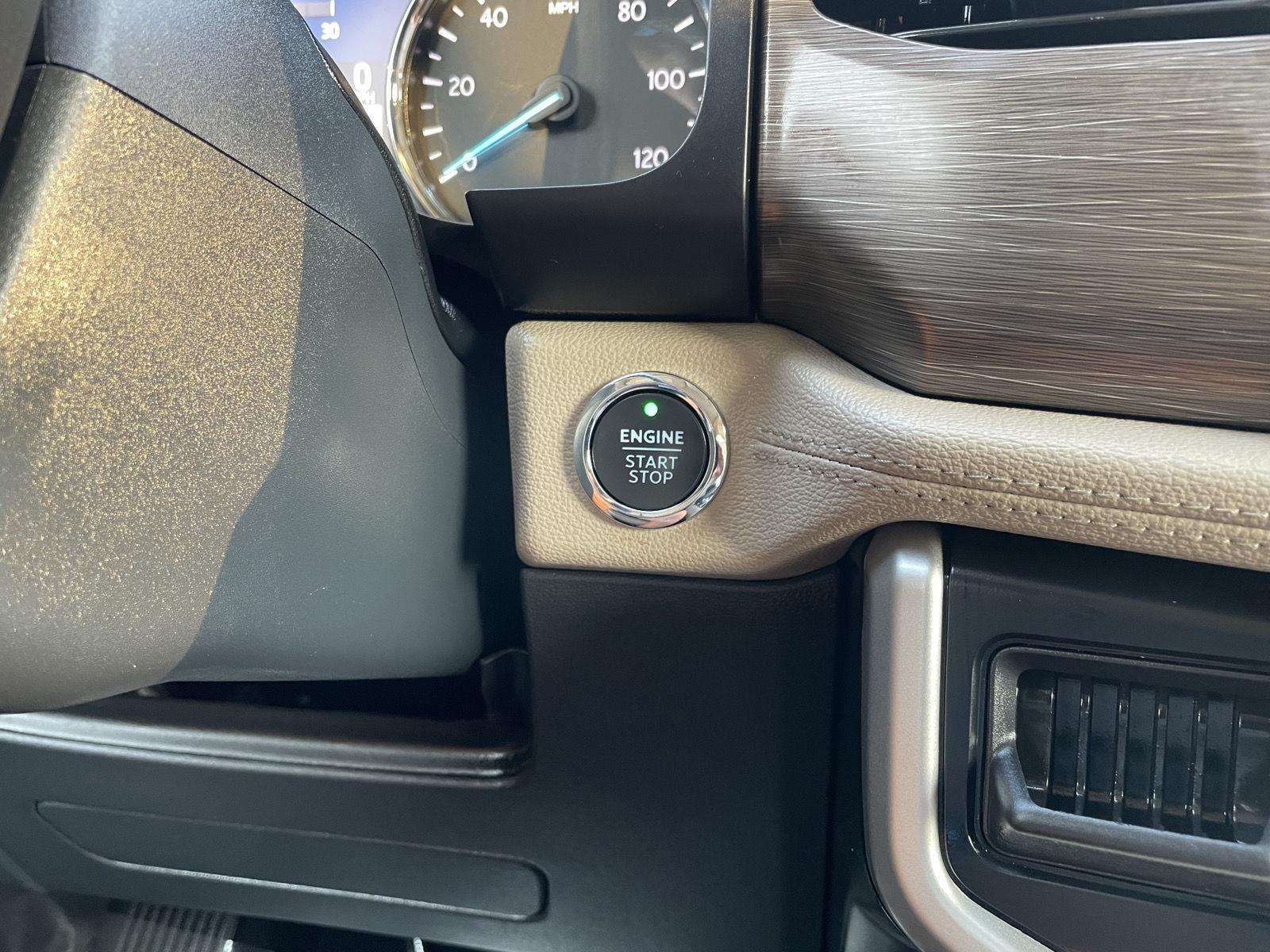 Vehicle photo 27