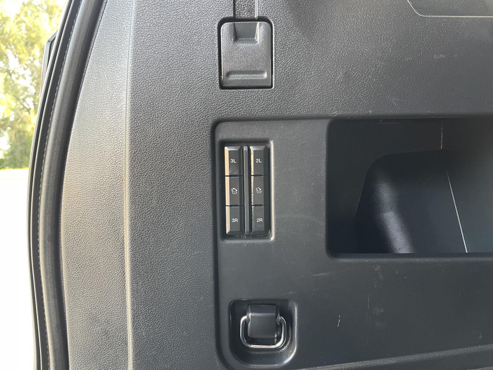 Vehicle photo 39