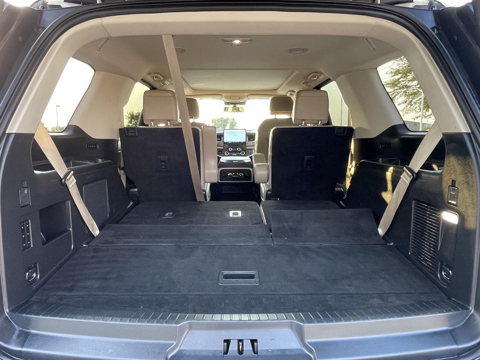 Vehicle photo 40