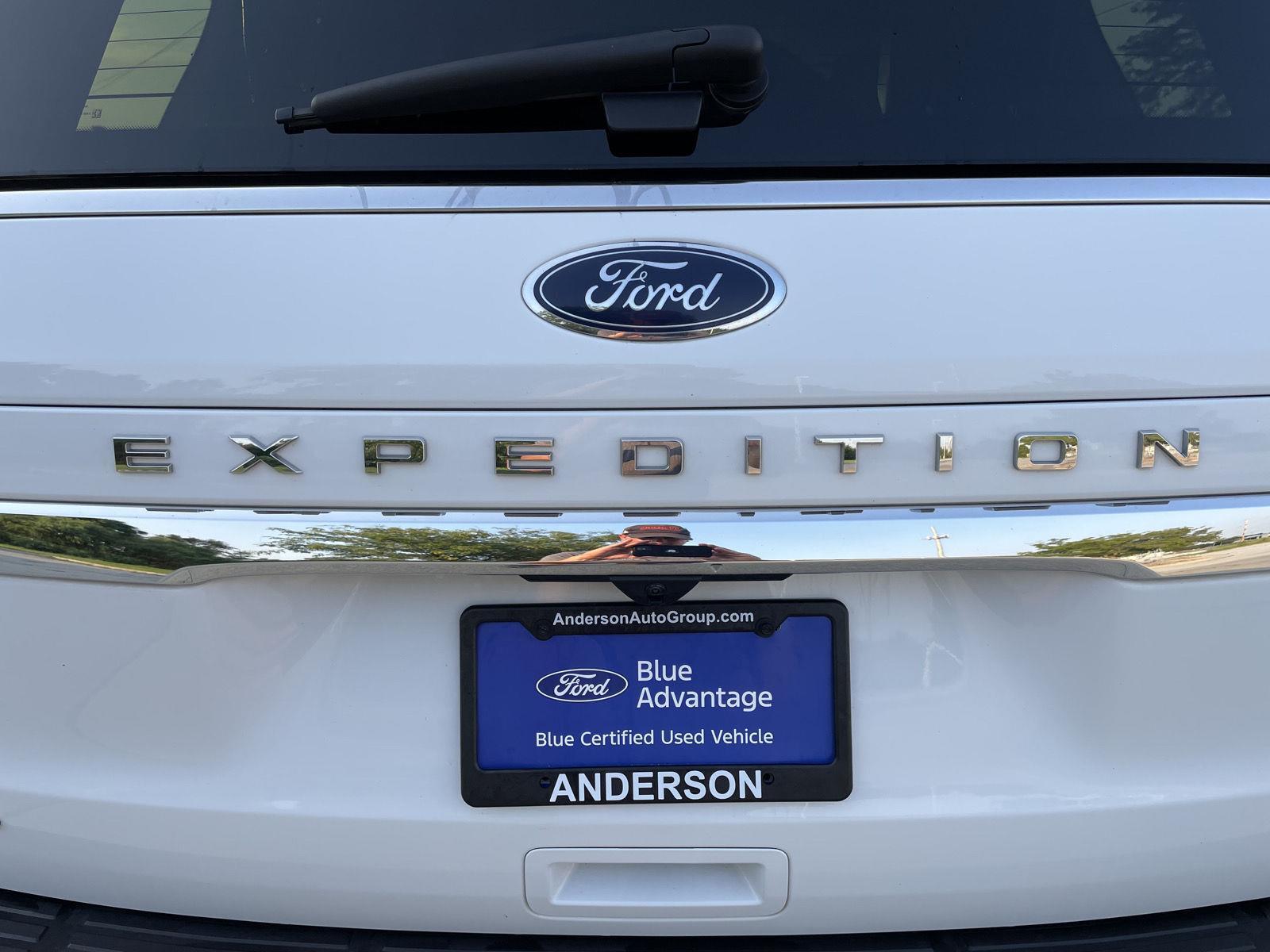 Vehicle photo 42