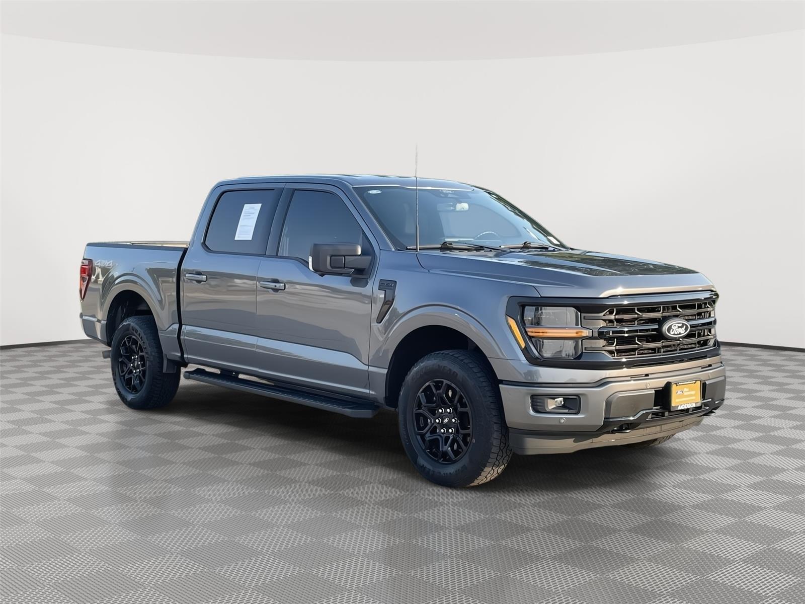 Vehicle photo 5