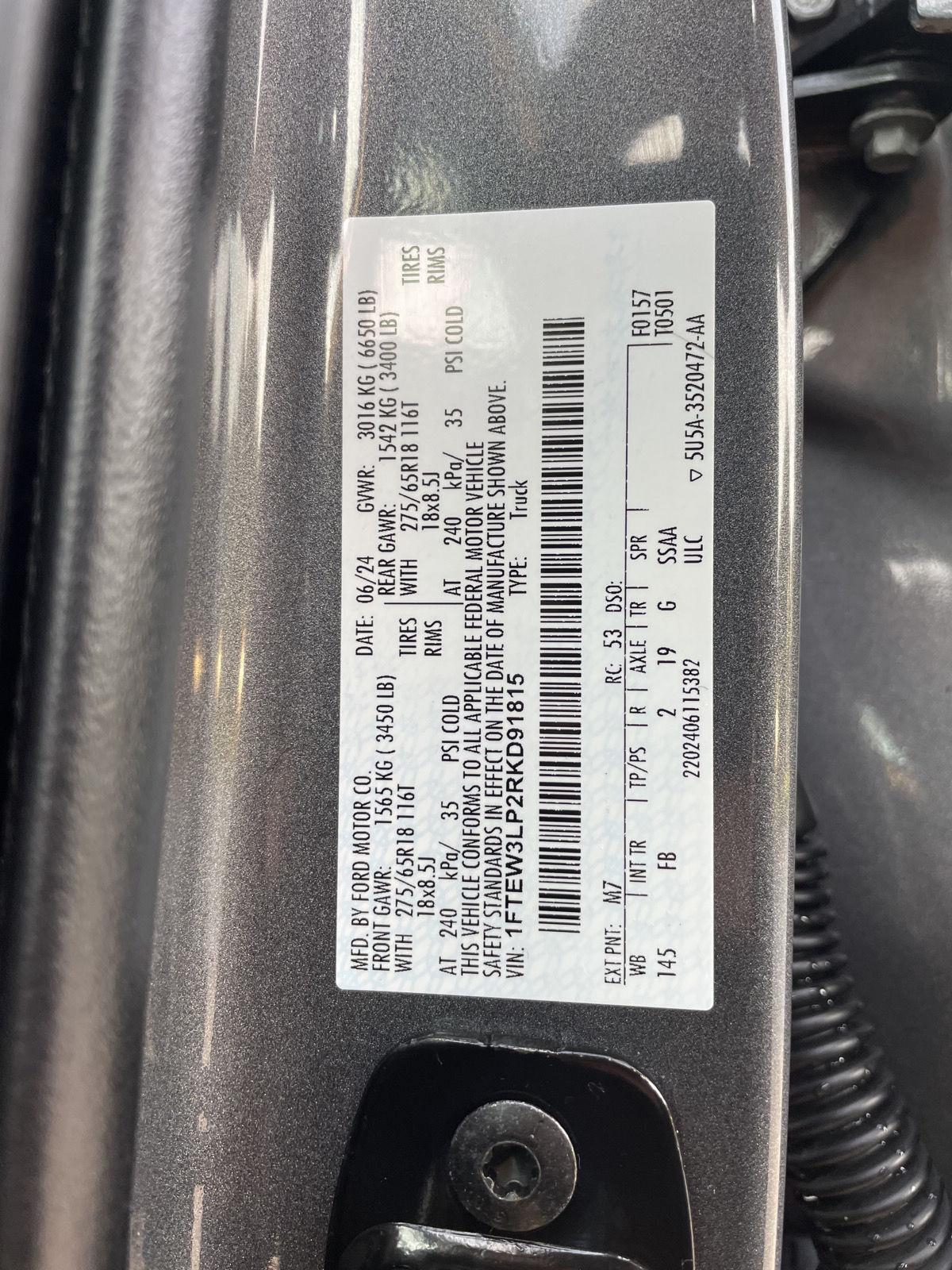 Vehicle photo 36