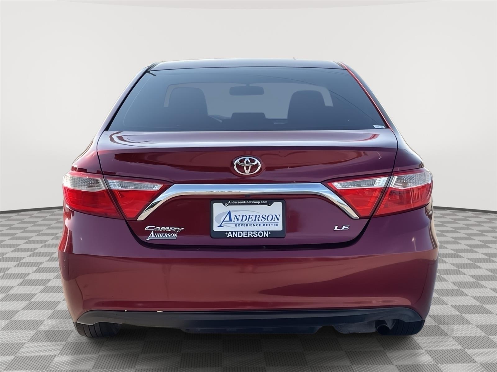 Vehicle photo 8