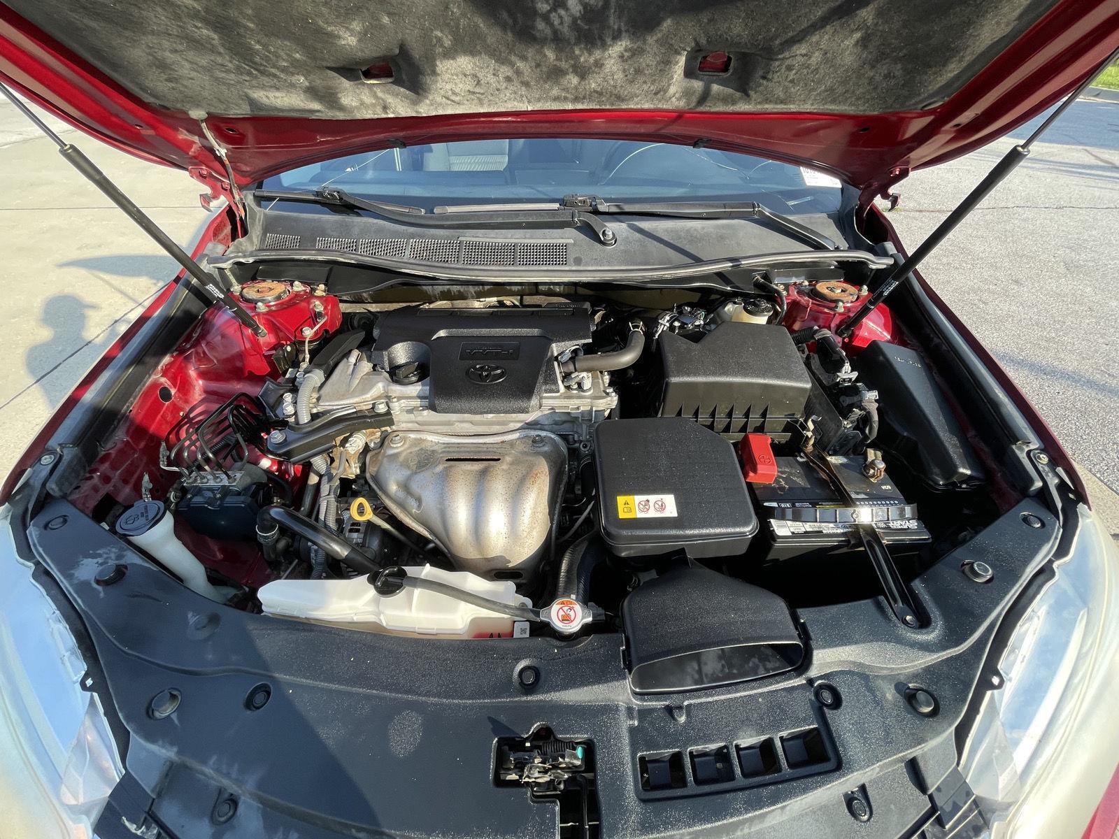 Vehicle photo 32