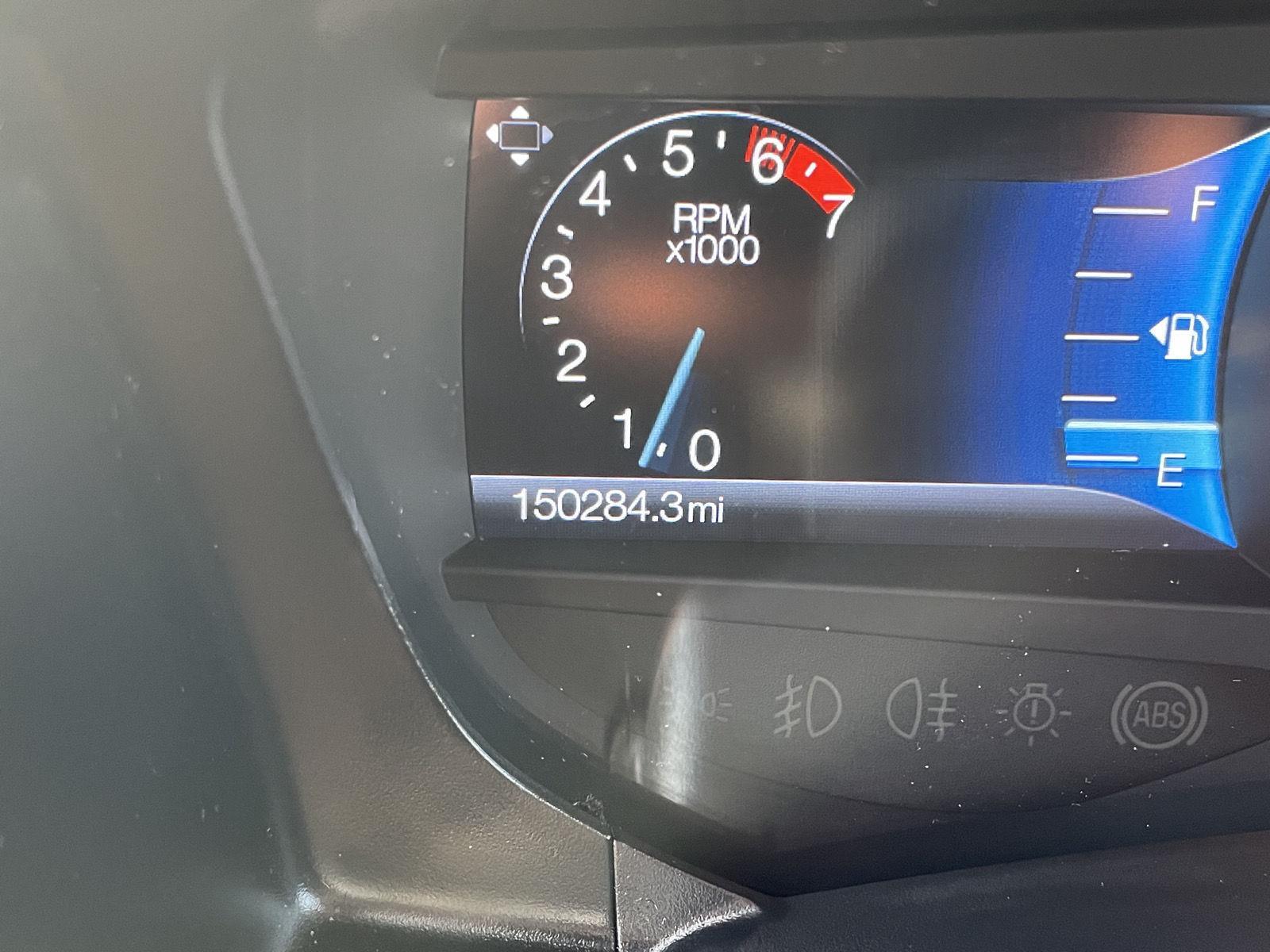 Vehicle photo 3