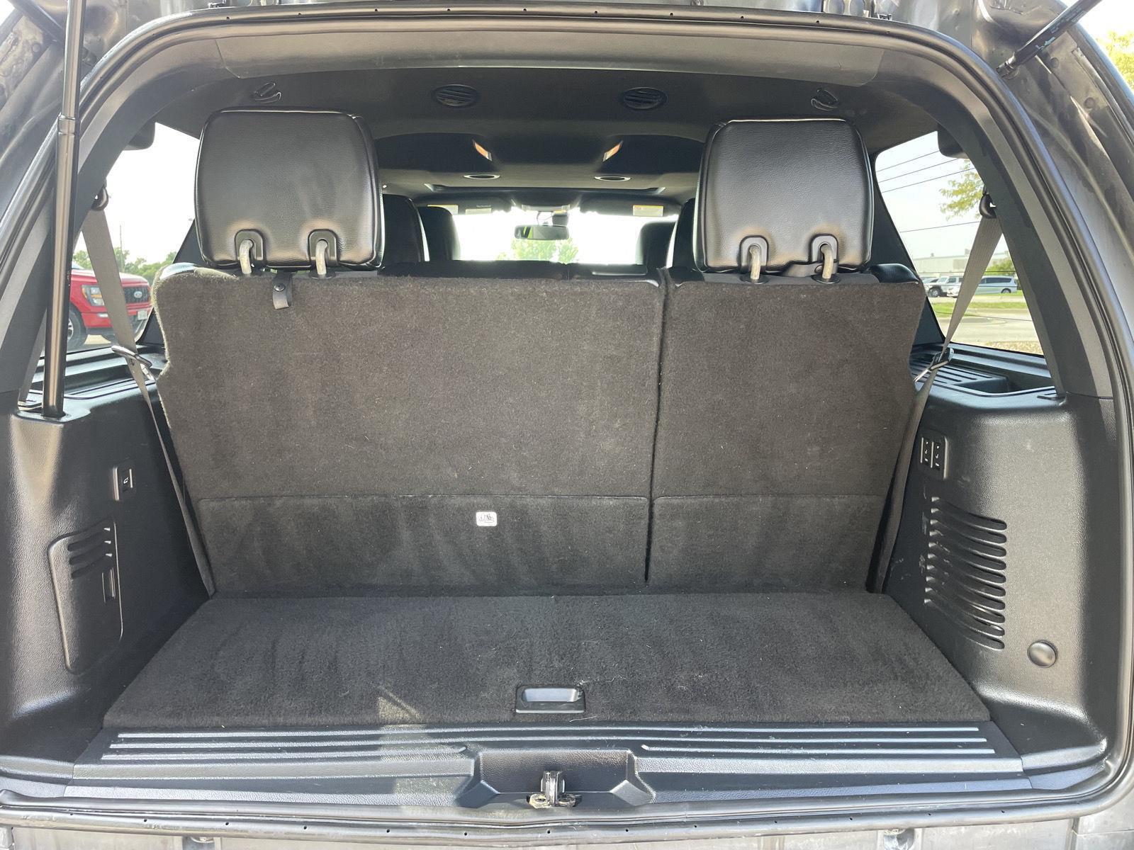 Vehicle photo 36