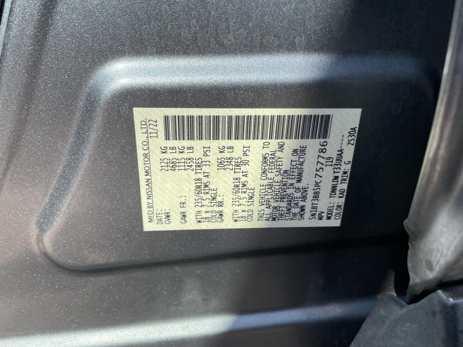 Vehicle photo 34