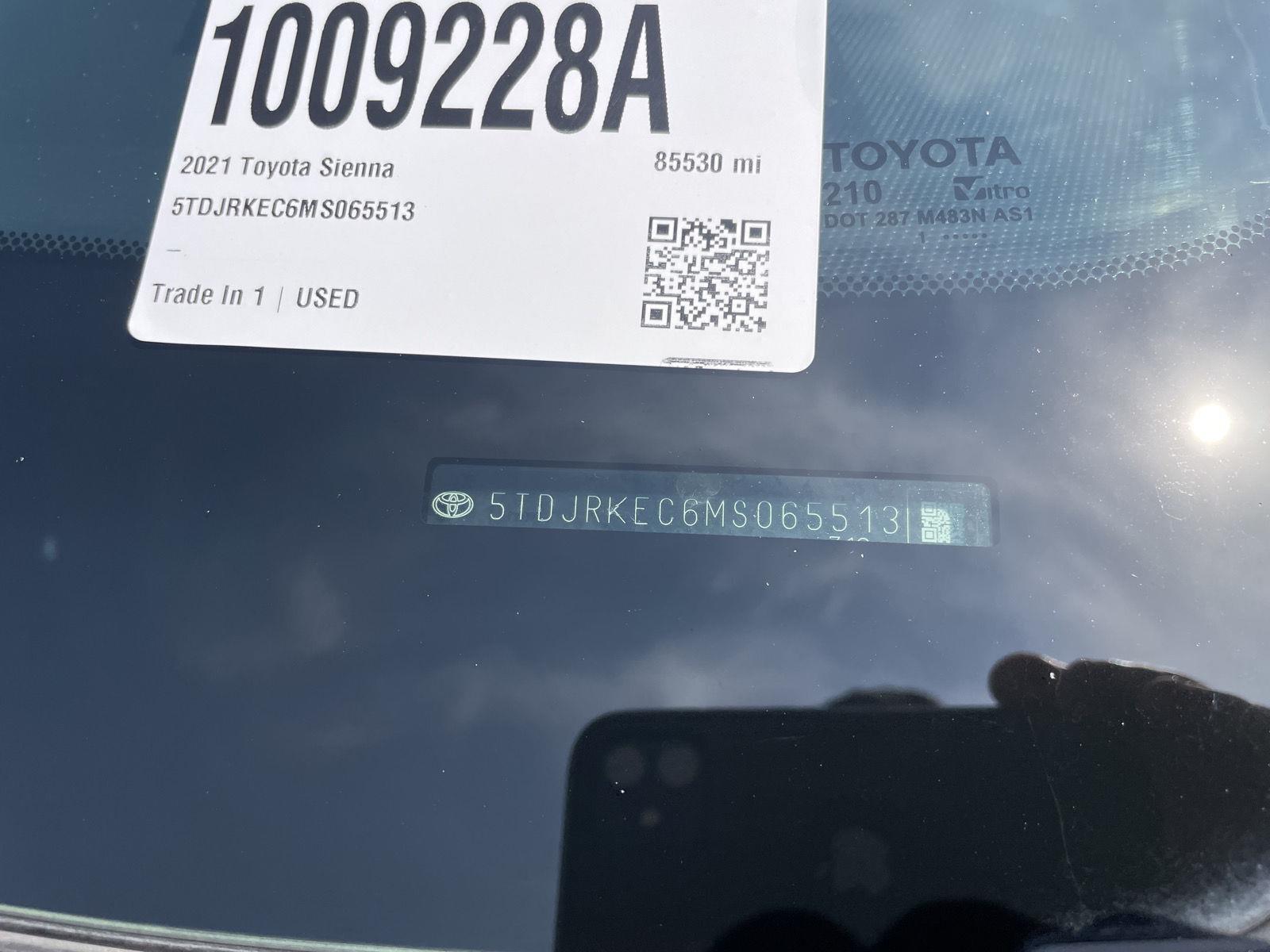 Vehicle photo 35