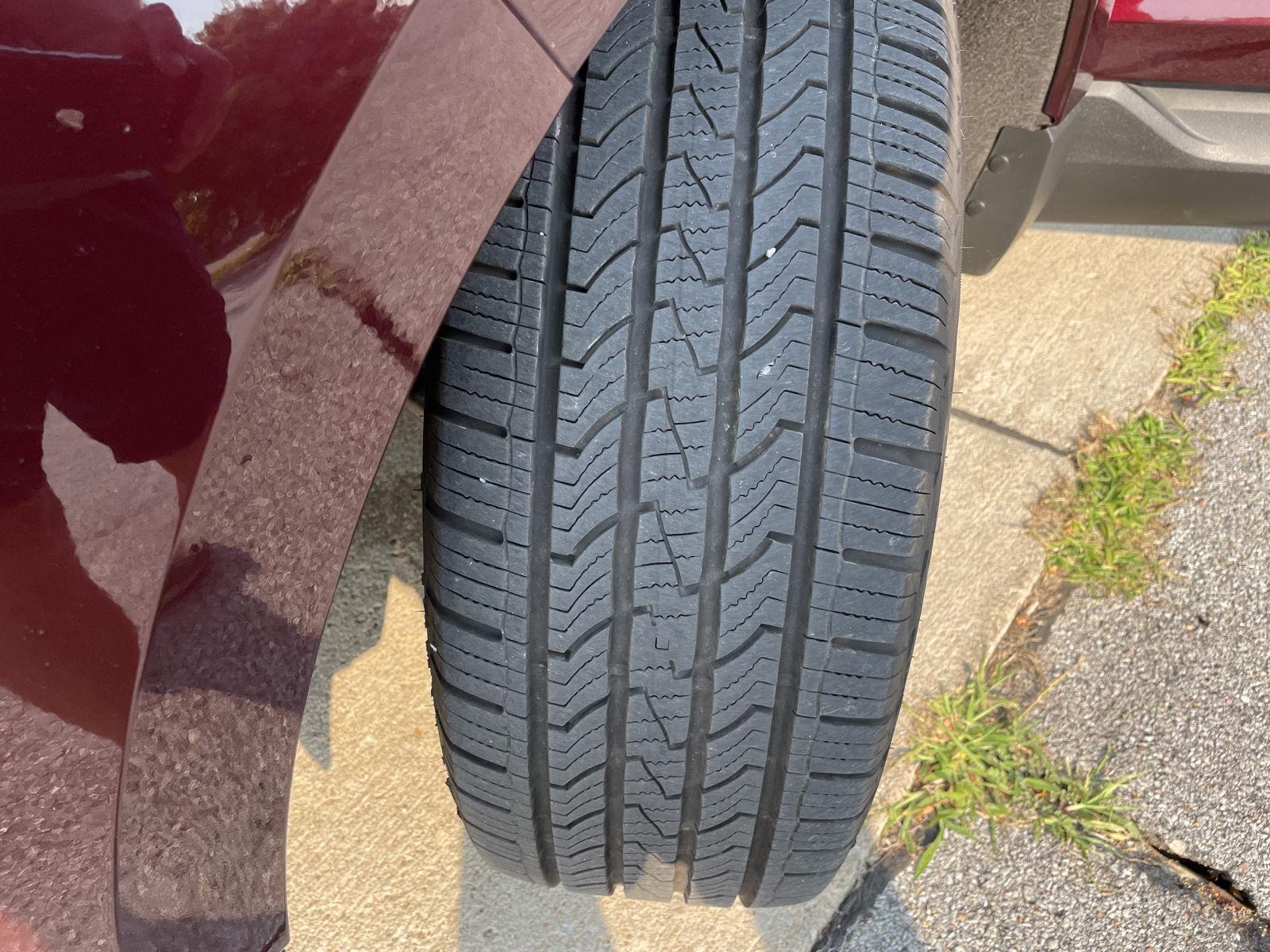 Vehicle photo 11