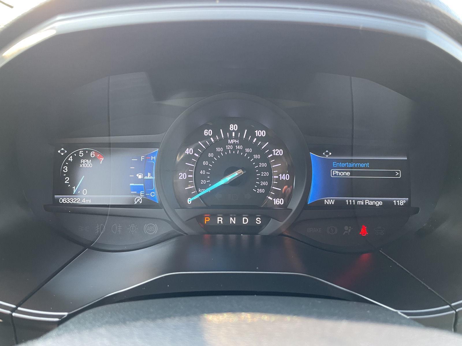 Vehicle photo 15