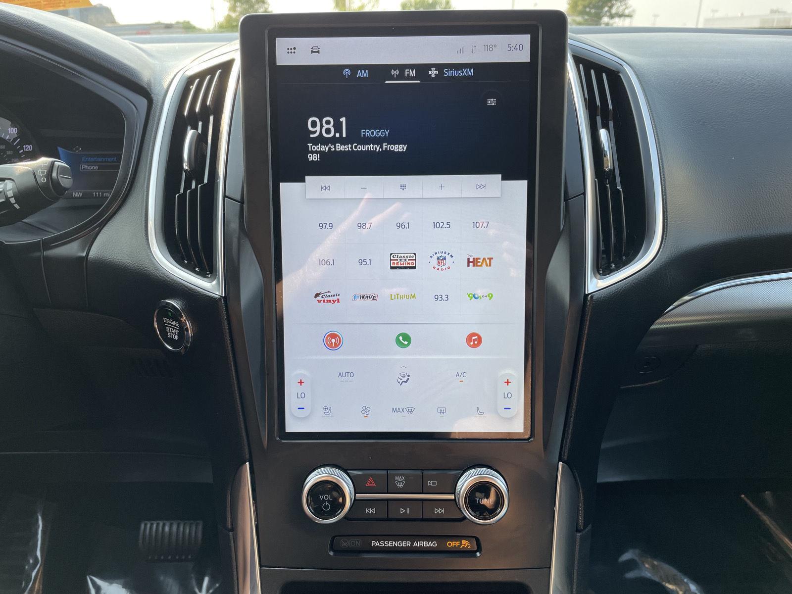 Vehicle photo 22