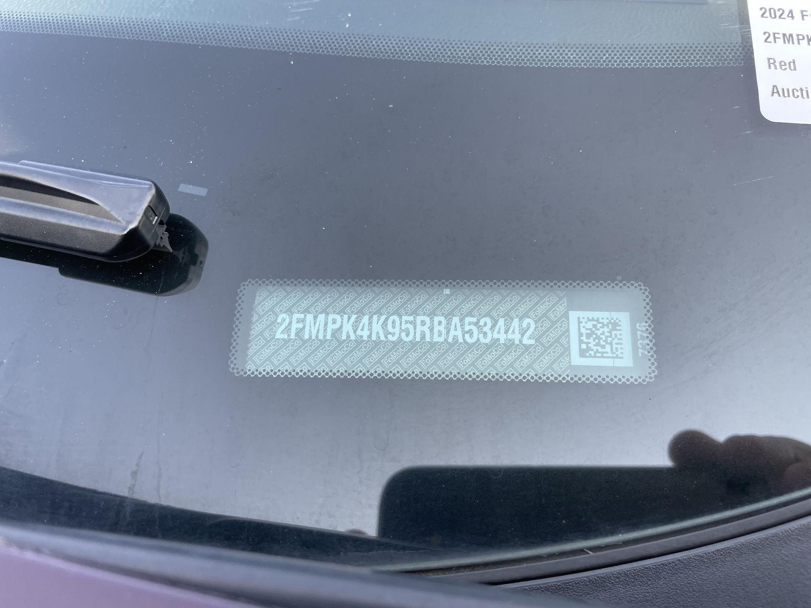 Vehicle photo 32