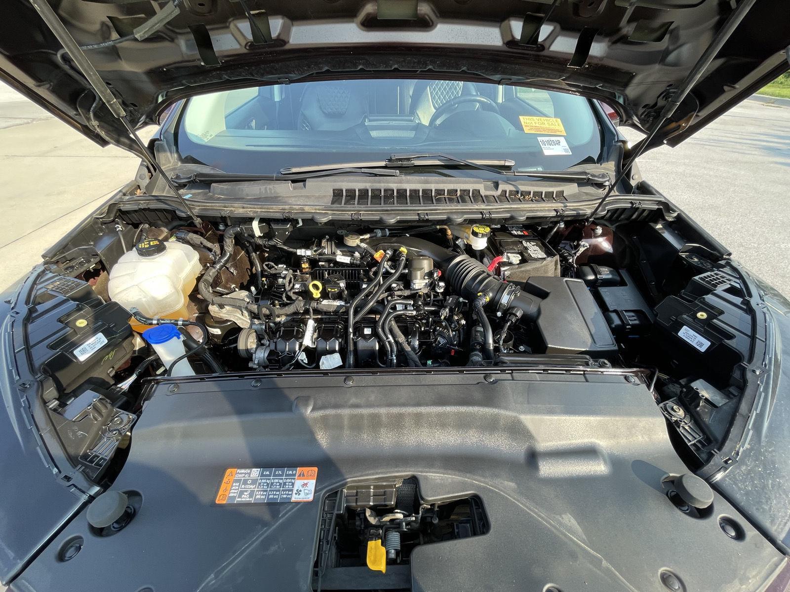 Vehicle photo 33
