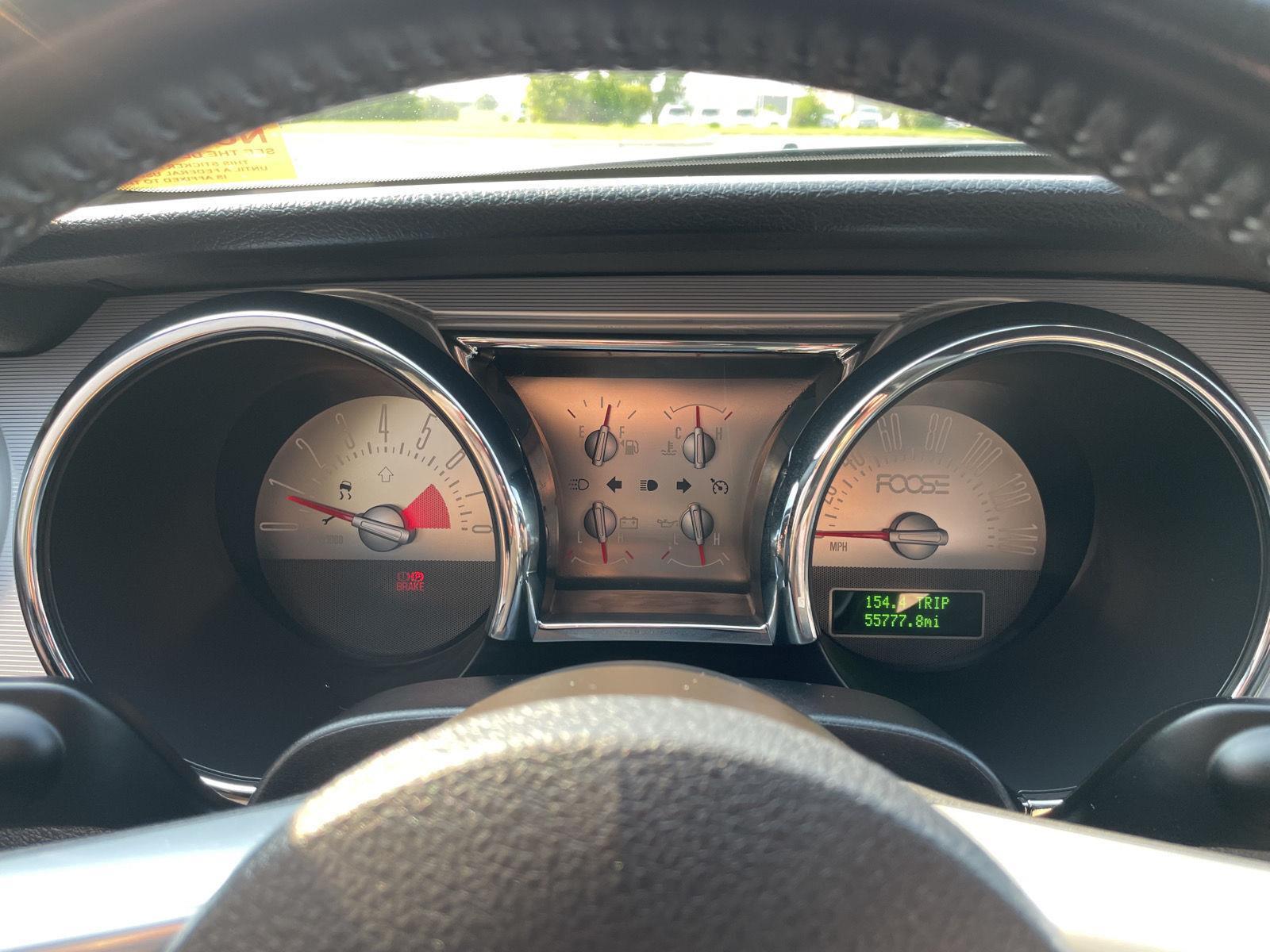 Vehicle photo 14