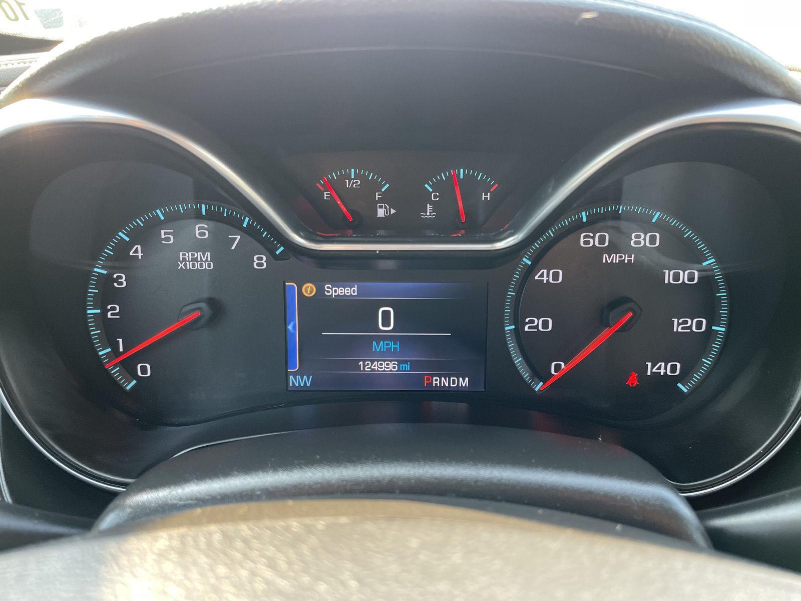 Vehicle photo 15
