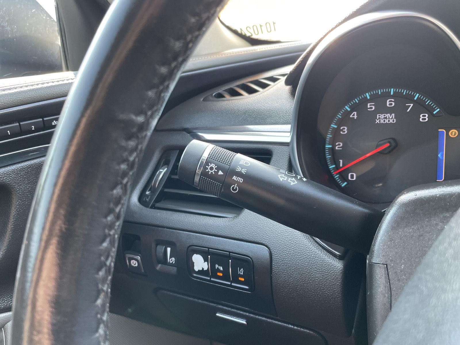 Vehicle photo 16