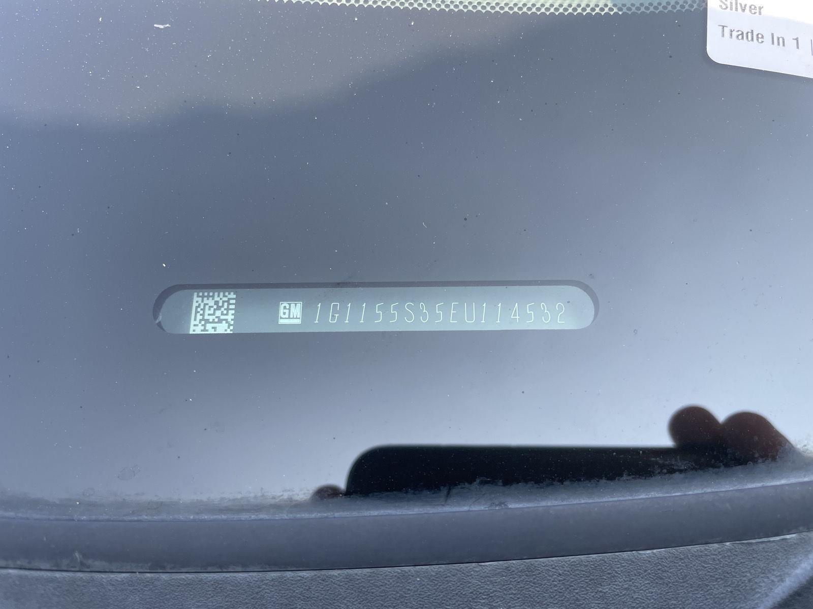 Vehicle photo 34