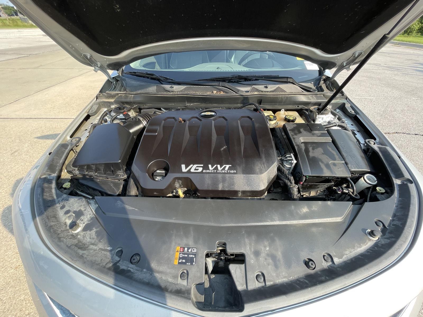 Vehicle photo 35