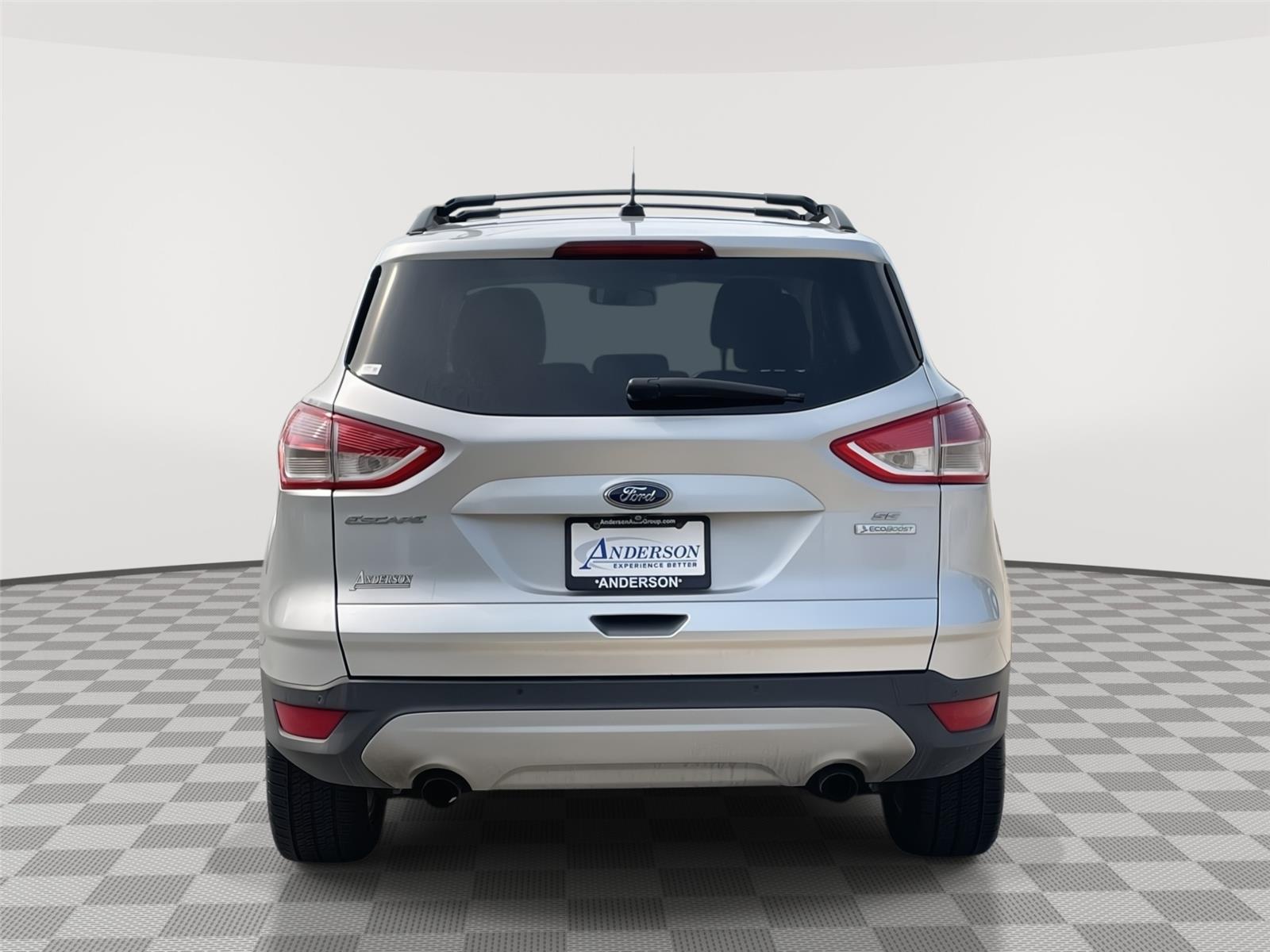Vehicle photo 8