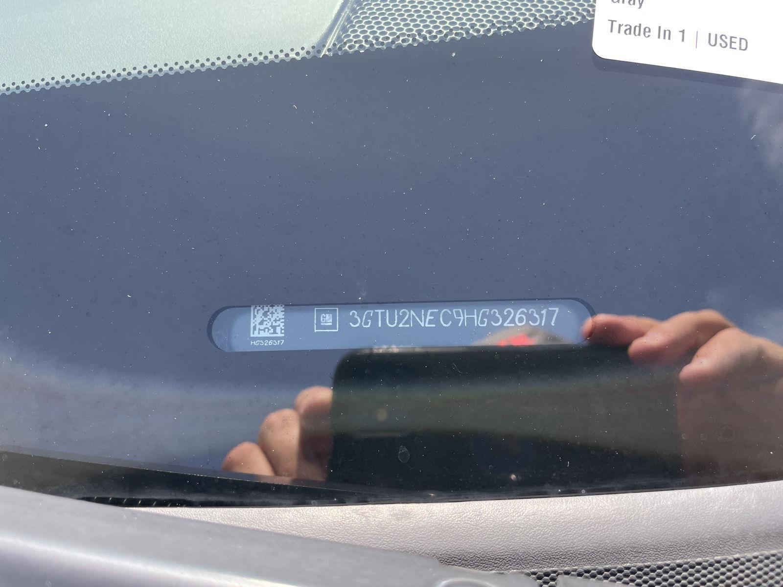 Vehicle photo 32